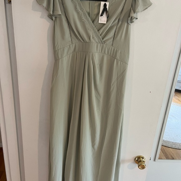 Sage Maternity Bridesmaid dress - Picture 2 of 3